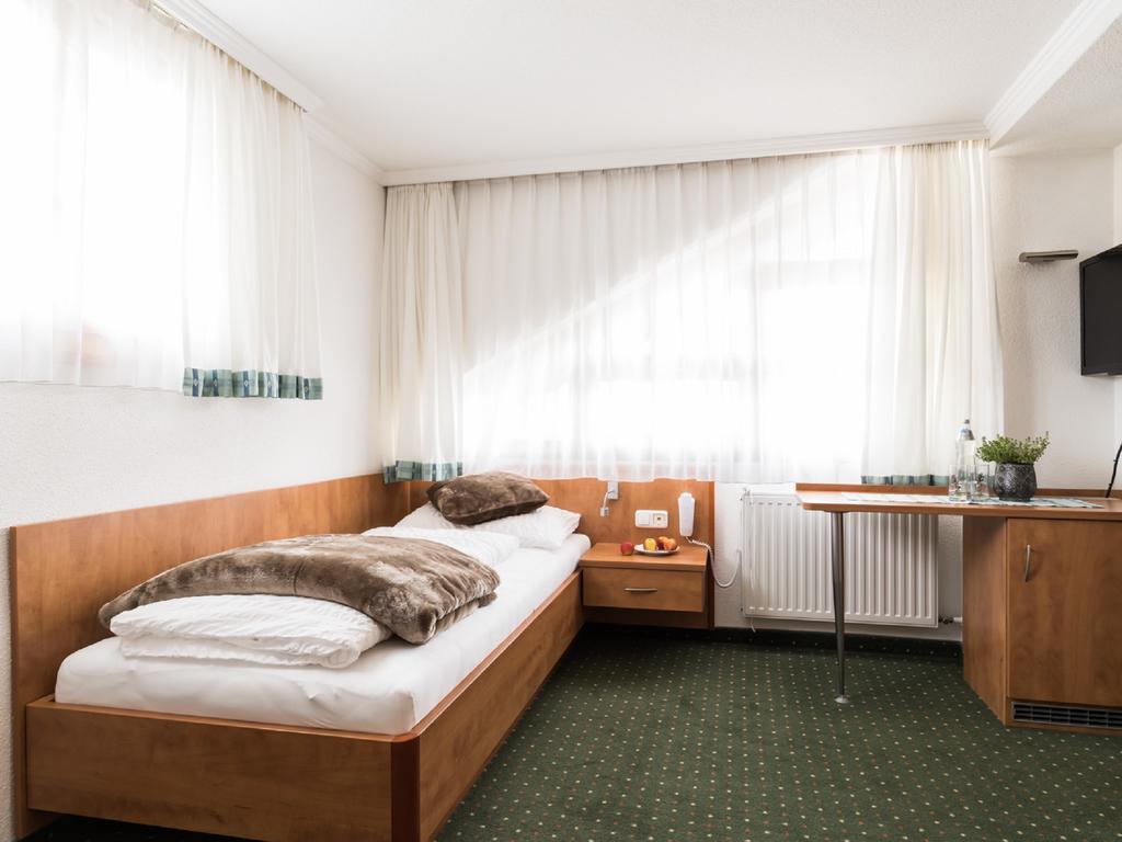 Genusshotel Alpenblick Lingenau Exterior photo
