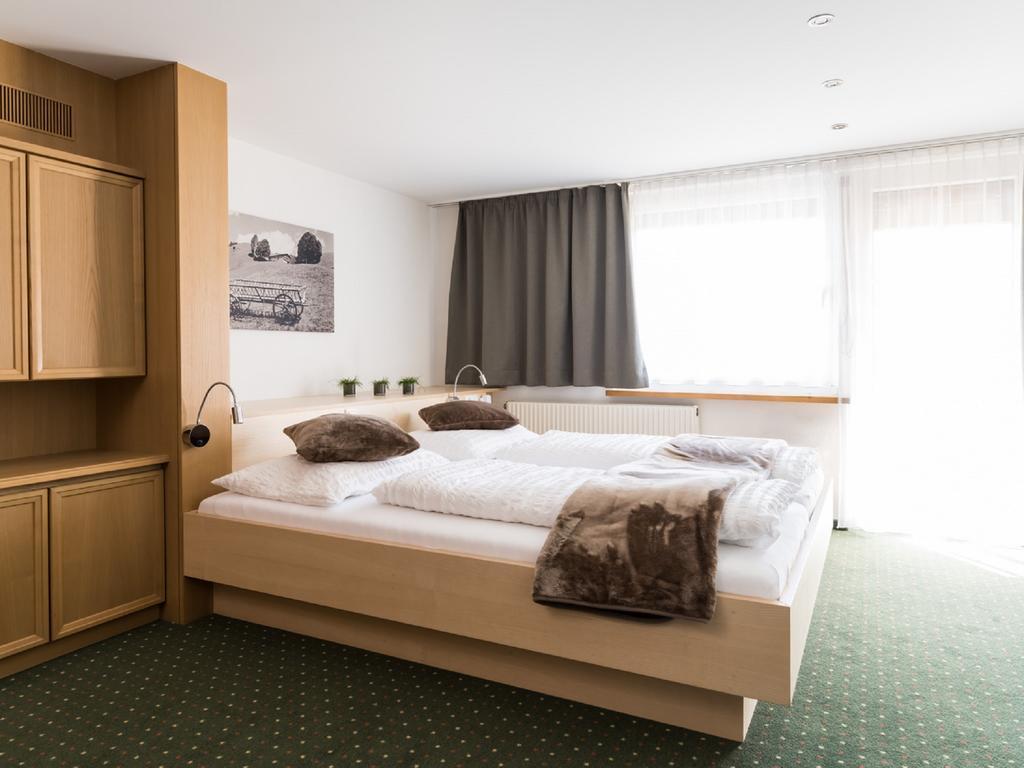 Genusshotel Alpenblick Lingenau Exterior photo